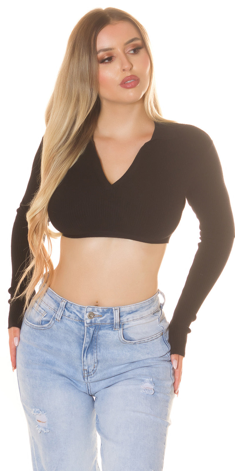 Sexy cropped Sweater with Collar & Cut Out
