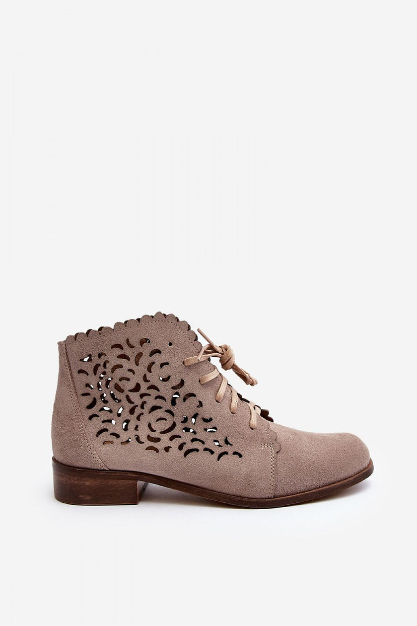  Boots model 191867 Step in style 