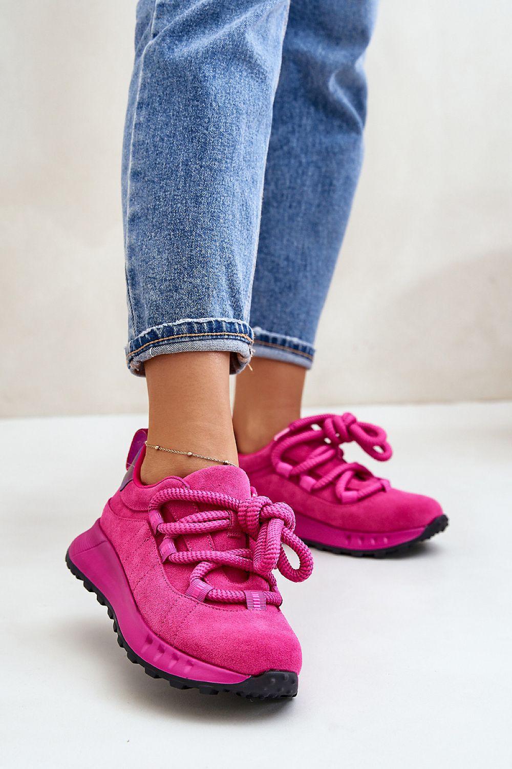  Sport Shoes model 200823 Step in style 