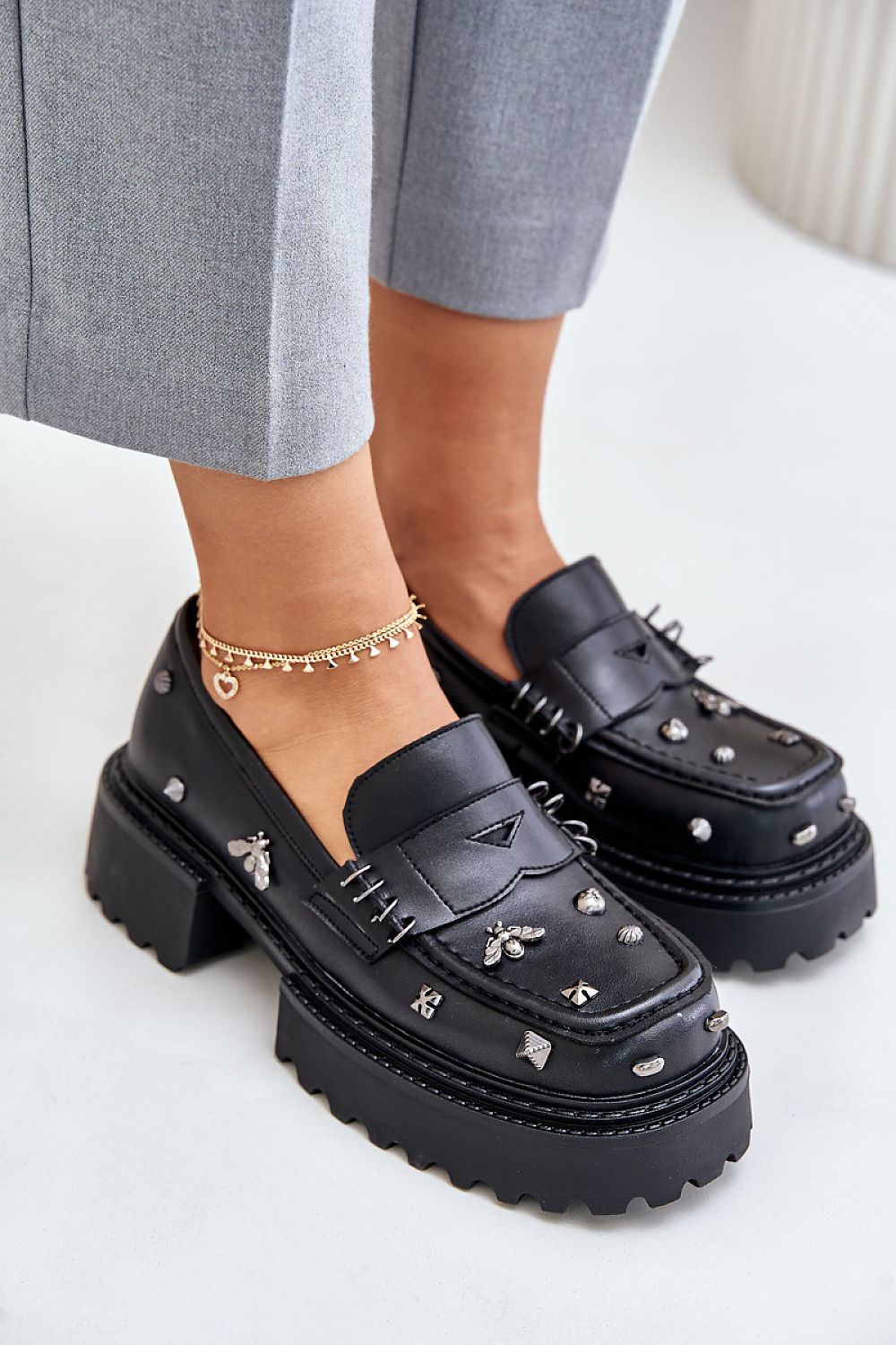  Half shoes model 202135 Step in style 