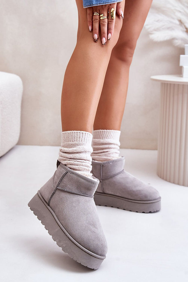  Snow boots model 202215 Step in style 