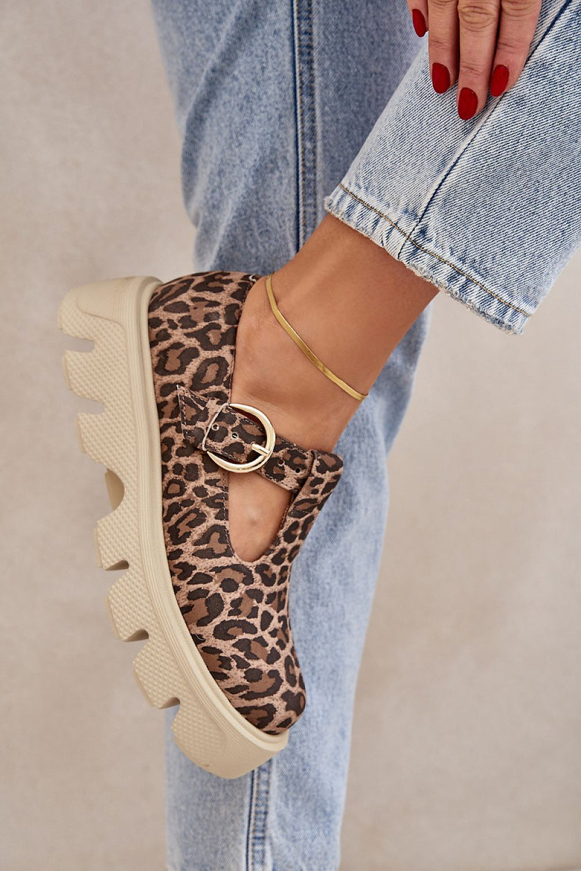  Half shoes model 208330 Step in style 