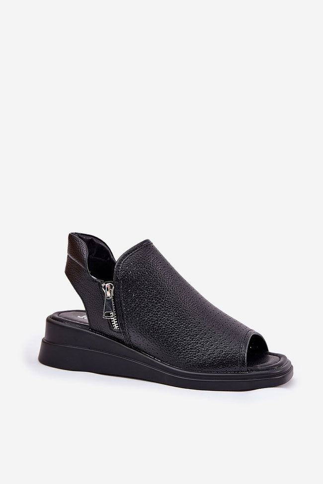  Buskin model 211945 Step in style 
