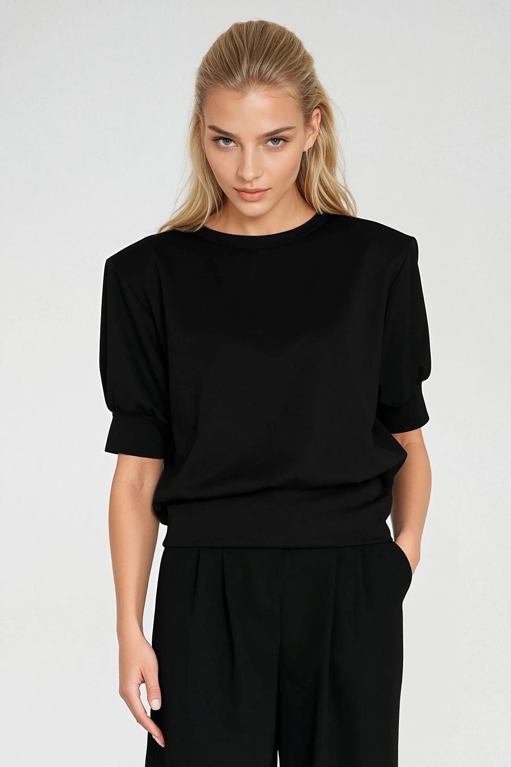  Blouse model 217574 Nife 