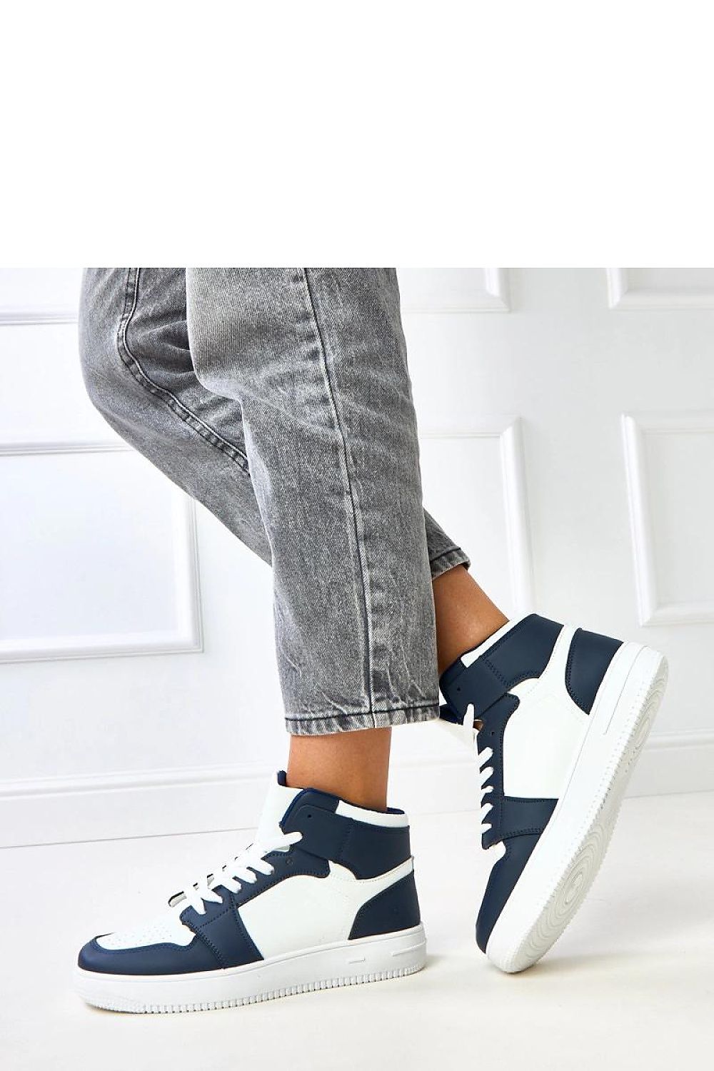  Sport Shoes model 217952 Solea 