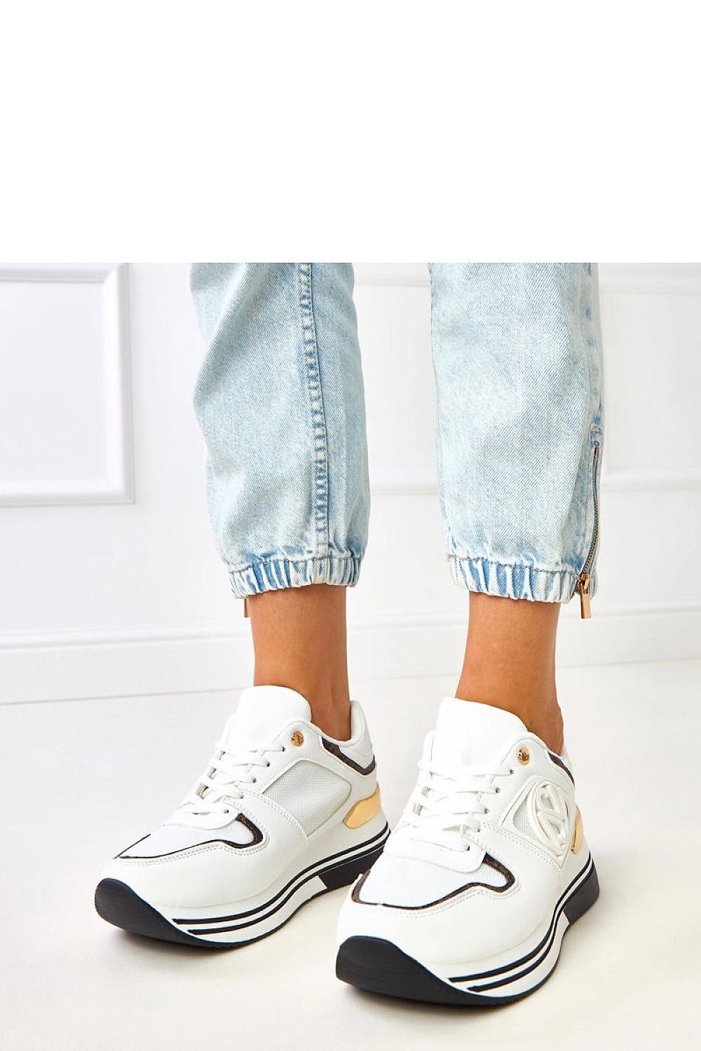  Sport Shoes model 218372 Solea 