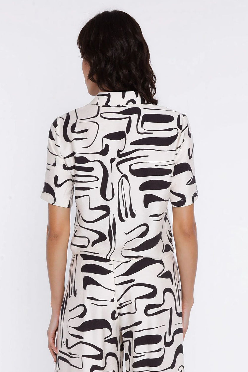  Short sleeve shirt model 228022 Nife 