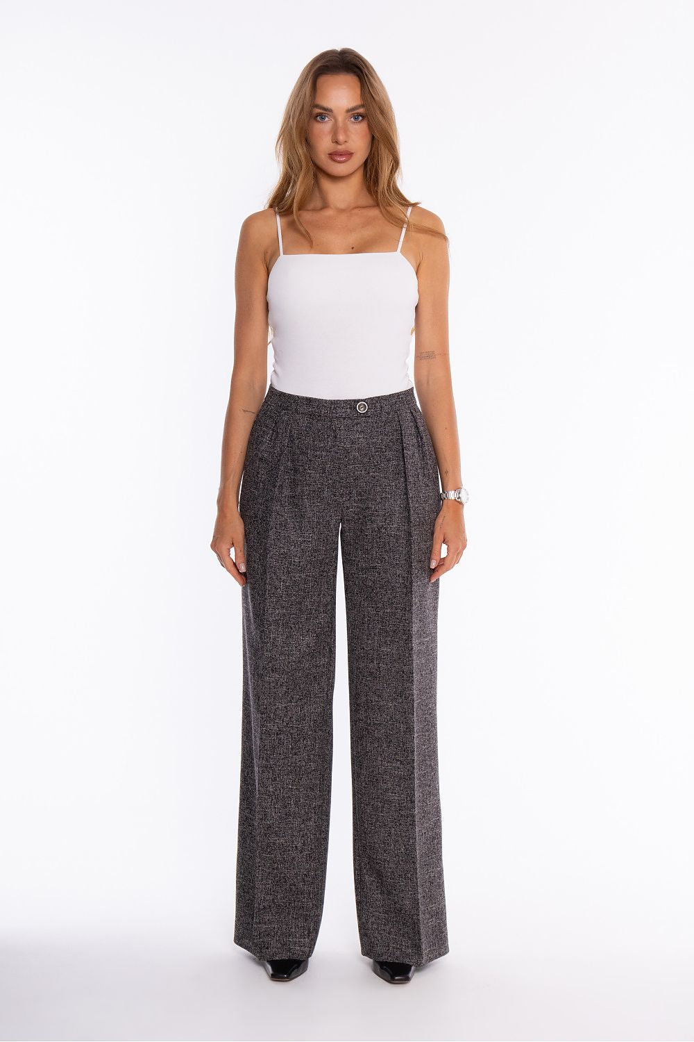  Women trousers model 232840 Moe 