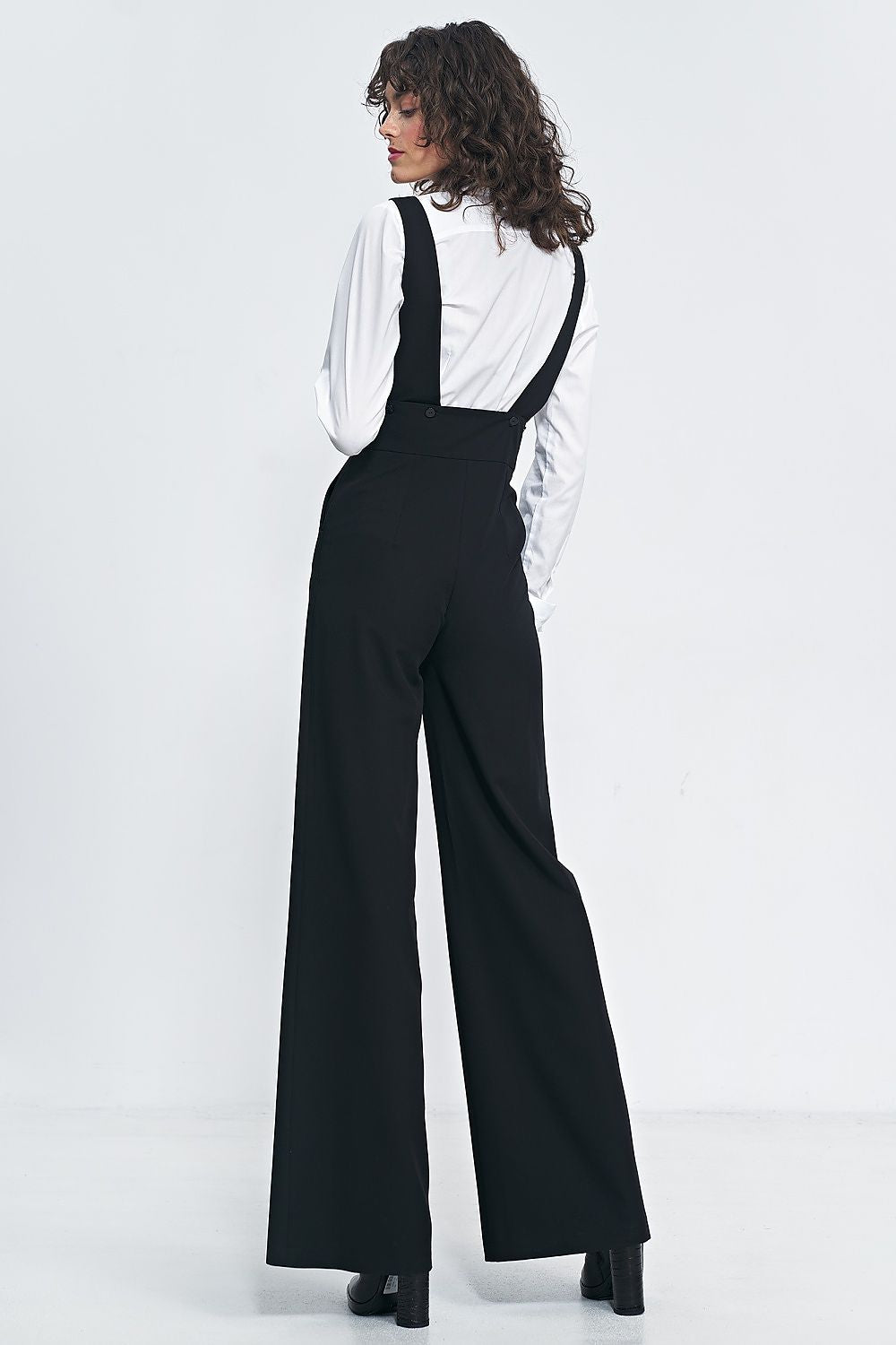  Suit model 186844 Nife 