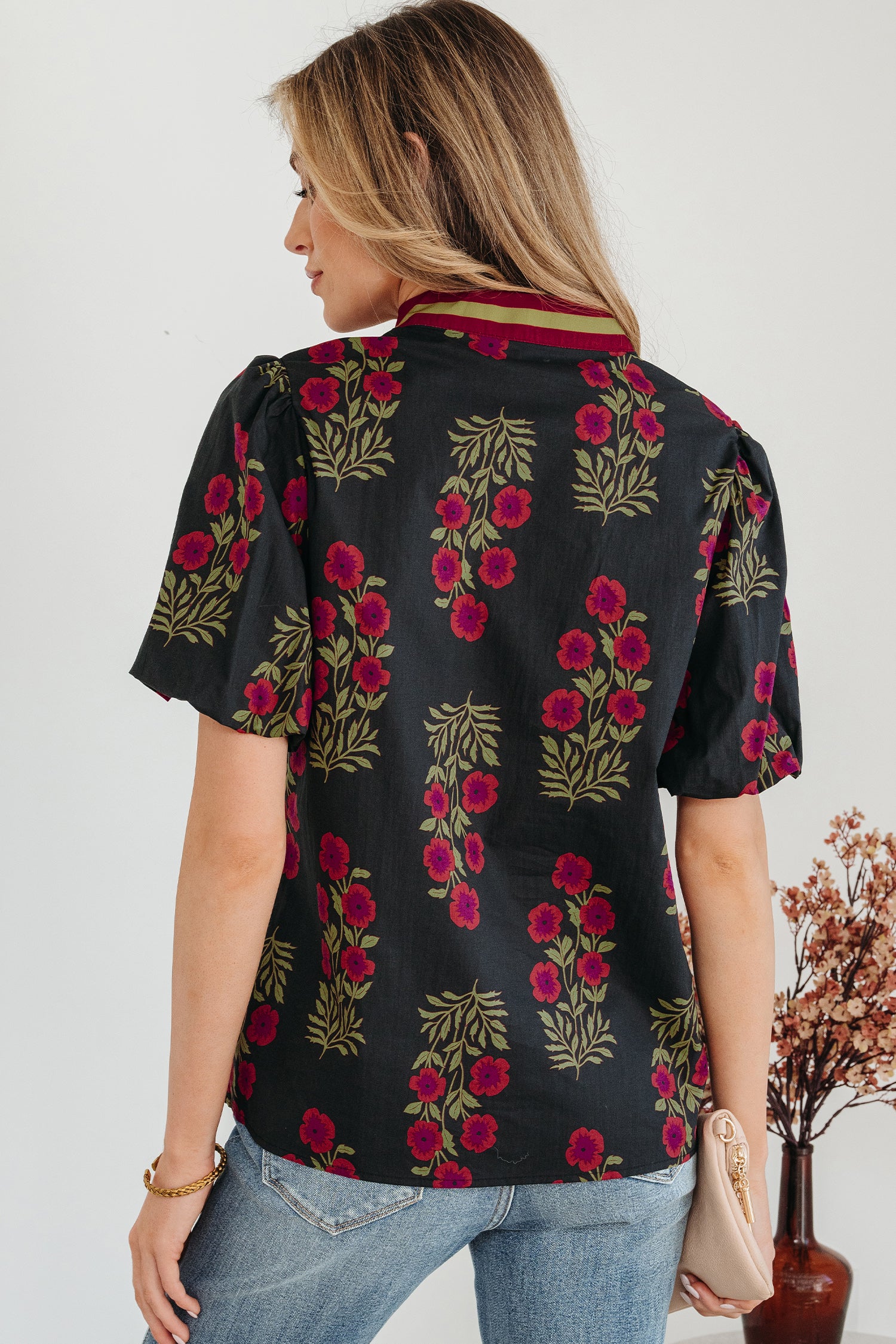 Black Floral Short Bubble Sleeve Contrast Slit Neckline Blouse